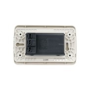 LEXO enchufe embutido triplex 10A